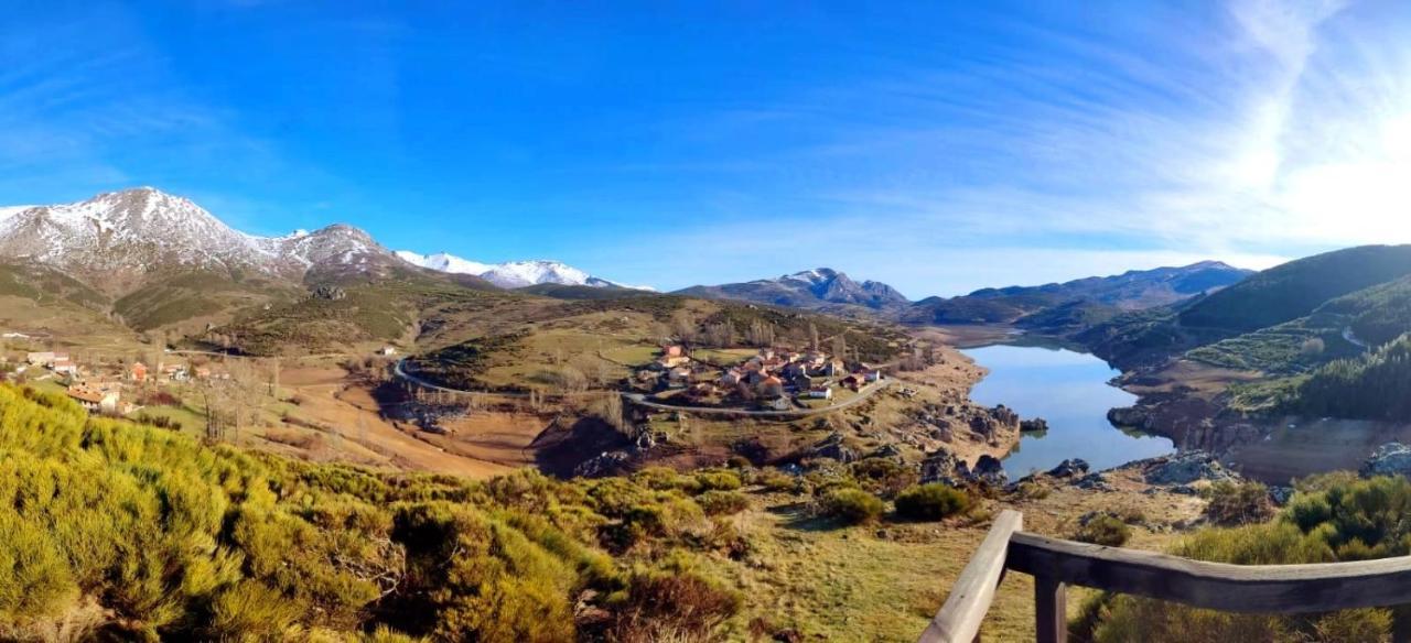 Alba de los CardañosLa Casita De La Montanaアパートメント エクステリア 写真